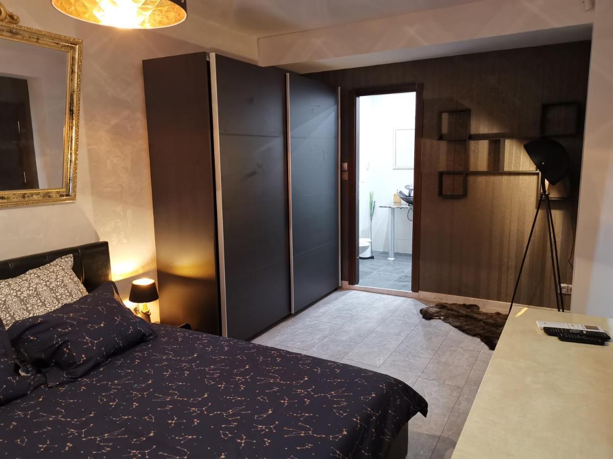 Apartamento Мирков Дар Bansko Exterior foto